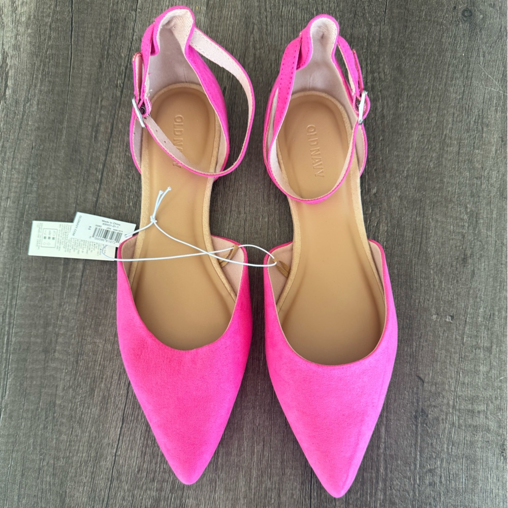 Pink flats 💗